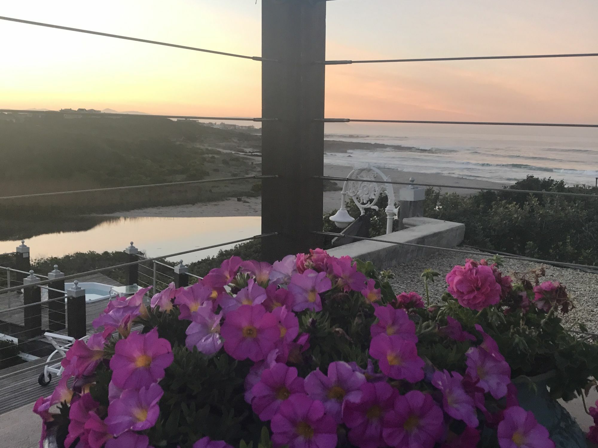 Kennedys Beach Villa Hermanus Buitenkant foto